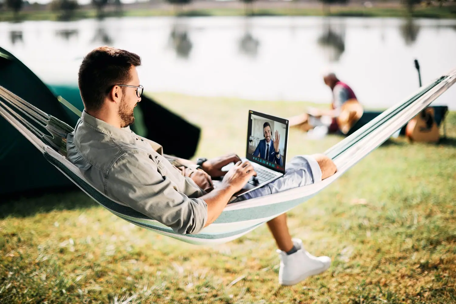 Slow life w pracy zdalnej - jak zachować balans i produktywność